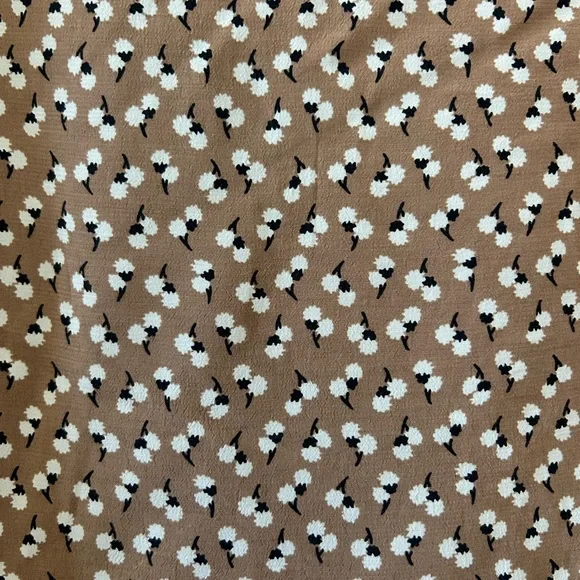 Uniqlo Brown Floral Women's Blouse - Picture 7 of 7